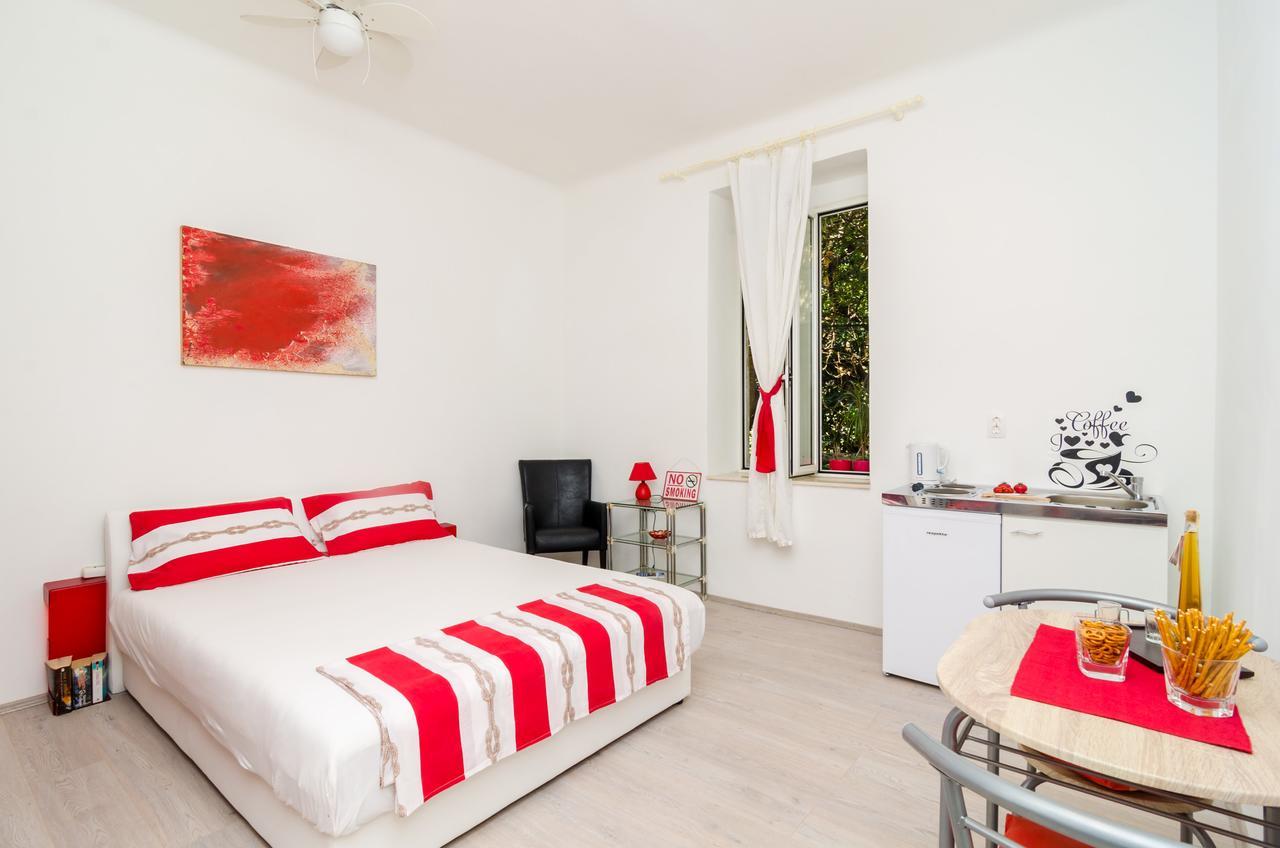Apartment Caceris Dubrovnik Exterior photo